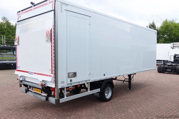 Veldhuizen P 47-3. Gesloten + Dhollandia 1.000 kg Veldhuizen P 47-3. Gesloten + Dhollandia 1.000 kg