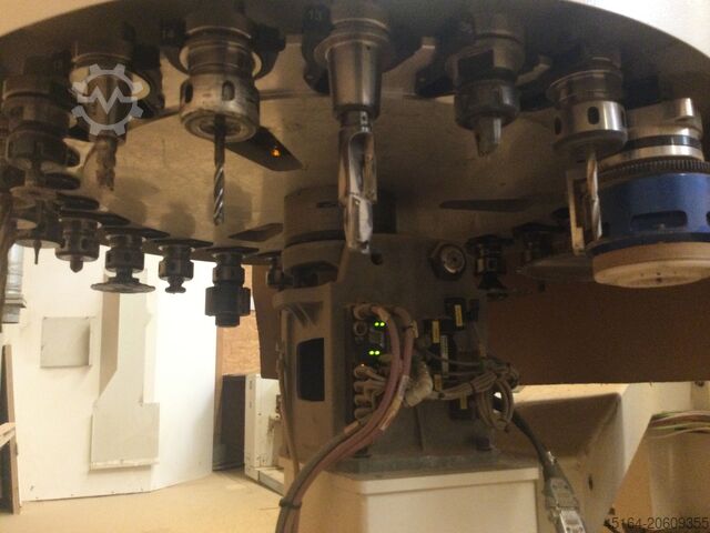 CNC machining center SCM morbidelli M 800