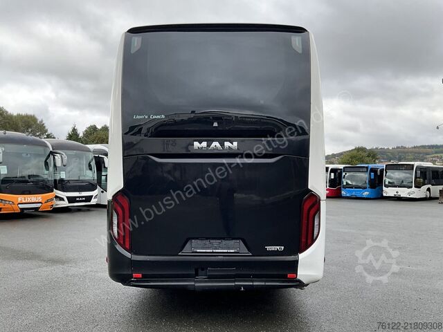 Touring car MAN R 10 Lion´s Coach