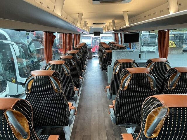 Touring car MAN R 10 Lion´s Coach
