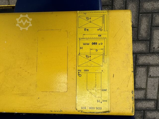 VS-21780 Electric compact stacker Stocklin 2800mm Freelift STOCKLIN EDS1000