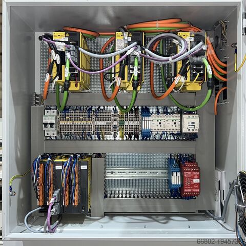 CNC Dreh-Fräszentrum Willemin Macodel W 408B