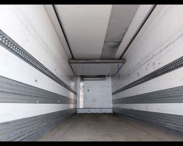 Refrigerated truck MERCEDES-BENZ Actros 4 25 6x2 - actros 2542 L cab. .2,3 Euro VI(E5)