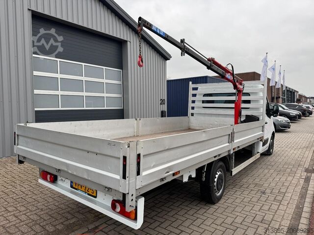 Pritschenwagen mit Kran Opel Movano