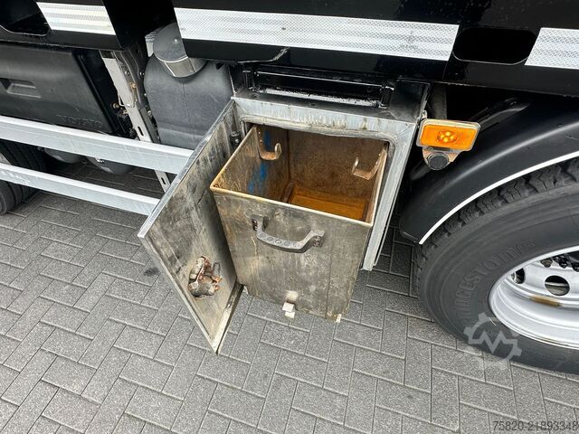 Crane truck Volvo FH 8X4 BAKWAGEN MET FASSI F1150RA.2.28 XHE-DYNA...