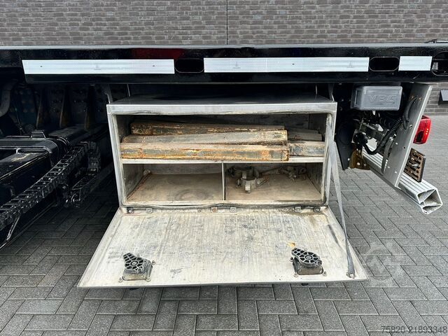 Crane truck Volvo FH 8X4 BAKWAGEN MET FASSI F1150RA.2.28 XHE-DYNA...