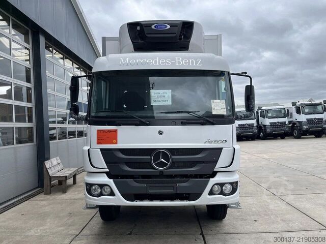 Refrigerated/freezer transport Mercedes-Benz Atego 1725 4x4 Refrigerator Truck
