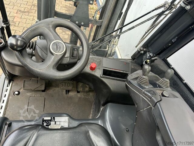 Electric 3-wheel forklift Linde E20L-02 EVO