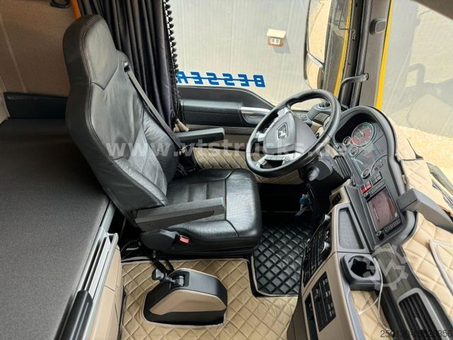 Autokran MAN TGX 26.500 Retarder Hiab 177 K Ladekran