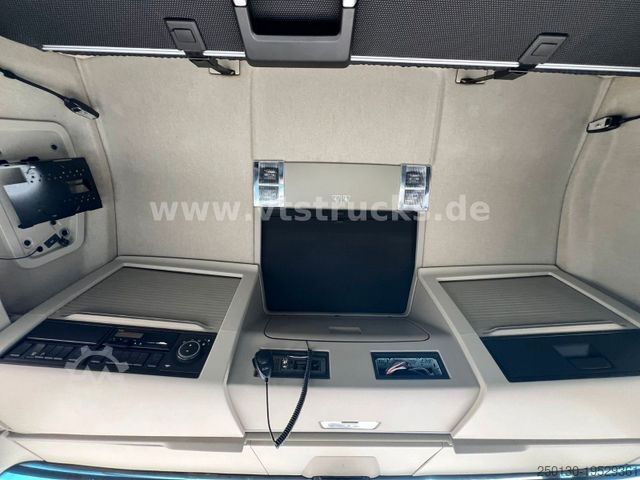 LKW mit Pritsche (offen) VOLVO FH 420 6x2 Pritsche+HIAB Ladekran Lenk-/Lift EU6