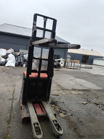 Electric lifting truck - Toyota BT Toyota Bt SWE 200D