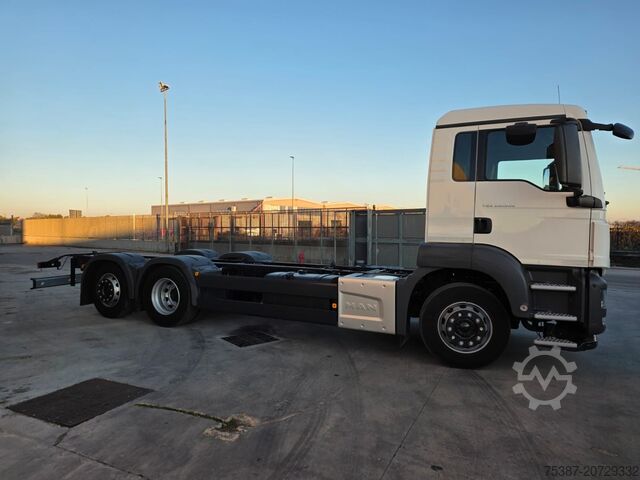 Truck chassis MAN TGS 26.360