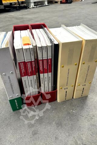 Horizontal-Bearbeitungszentrum Mori Seiki NMV 5000 DCG