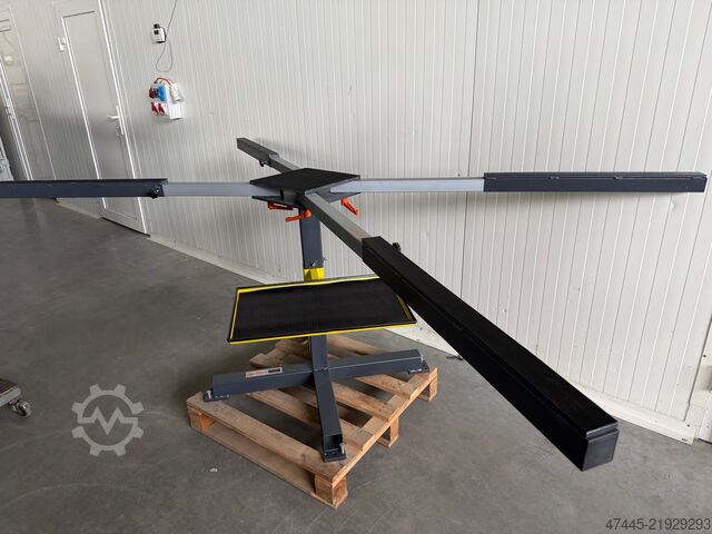 Assembly table Eder+Mueller 