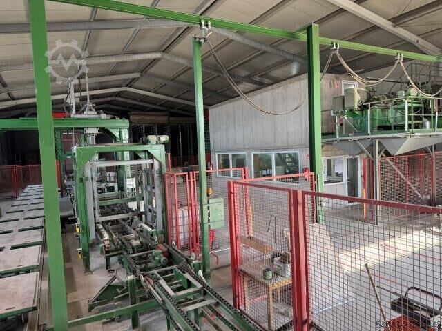 Concrete block - manufacturing plant Schlosser Betonsteinproduktion