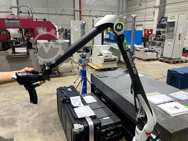 Portable measuring arm HEXAGON RA8 V1