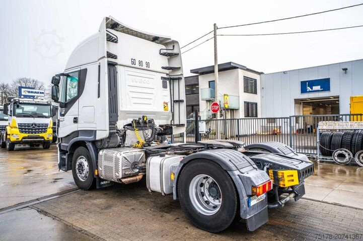 Standard-SZM IVECO STRALIS 460 + KIPHYDR.