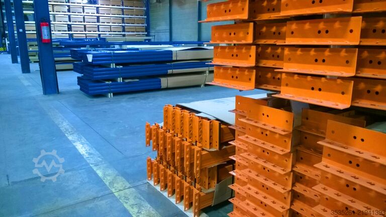 Plattenregal TOTAL-REGAL 8 x 5,7 m lang, 3,5 m hoch 24 Rahmen, 96 Traversen (2700) 3t