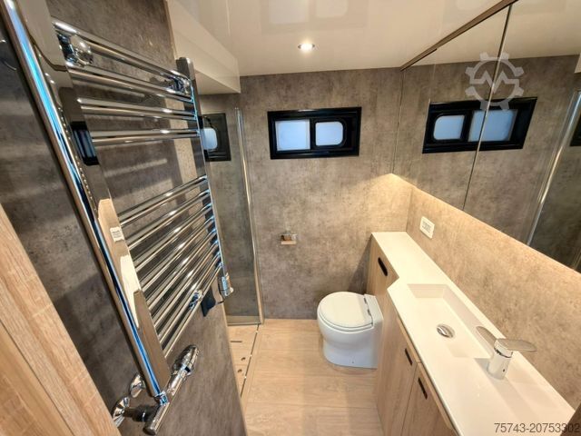 Viehtransporter LKW MERCEDES-BENZ 2653 STX 5 Pferde DOP. POP-OUT+POP-UP  EXKLUSIVE