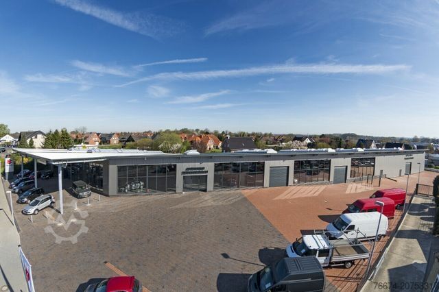 Kastenwagen FIAT Ducato 35 L2H2 180 Automatik Kamera Navi