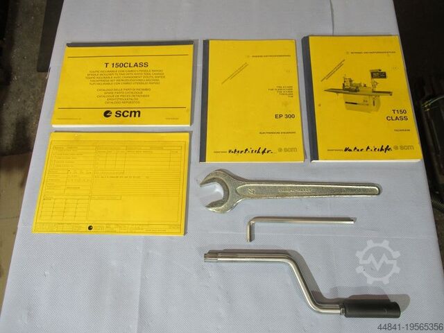 Swivel spindle milling machine  