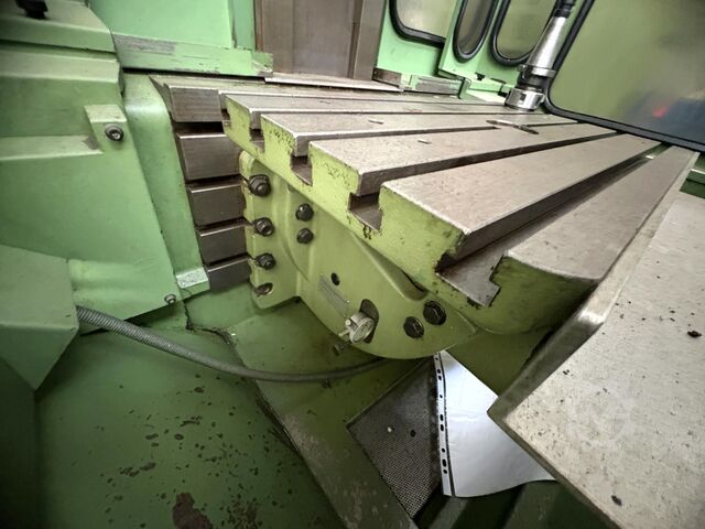 Tool room milling machine Deckel FP2 MC