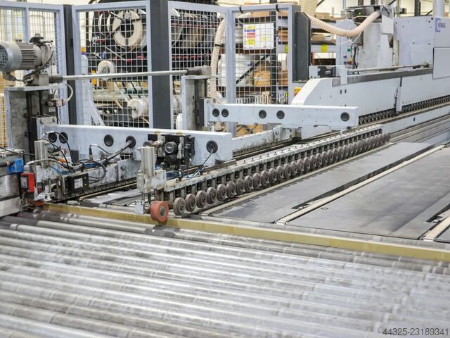 Kantenanleimmaschine Charge 1 HOMAG PROFI KAL330/7/A3/WZ