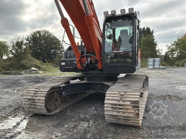 Hitachi Zaxis 350 LC Tracked Excavator Hitachi Zaxis 350 LC