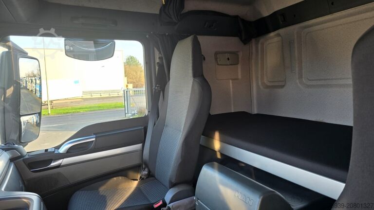 Tanker truck MAN TGS 26.400 (6x2)  ISOLIERT