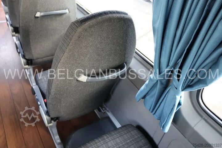 Kleinbus Mercedes-Benz Sprinter