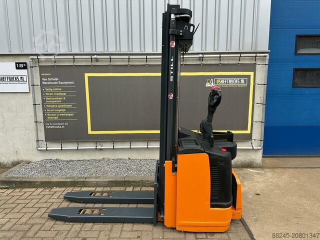 VS-22598 Elektrischer Triplex-Stapler Still egvs14 mit einer Hubhöhe von 4.940 mm STILL egvs14