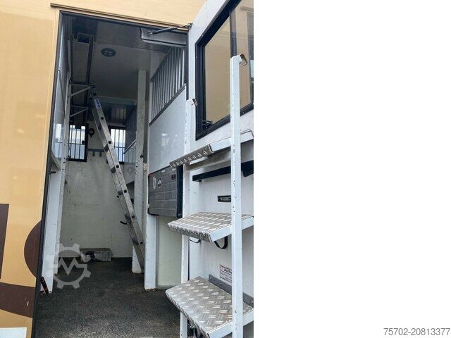 Viehtransporter LKW MAN TGS 26480 5 Pferde und Wohnung