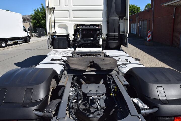 Volume tractor unit Daf XF 480 Low Deck Retarder ACC Standklima TV