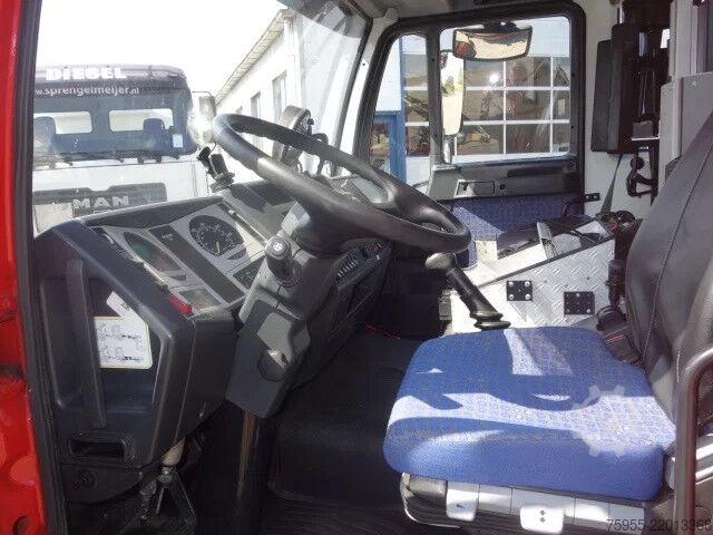 Fire engine MAN LE 220C GODIVA POMP 2000 LITER TANK,MANUAL GEARBOX