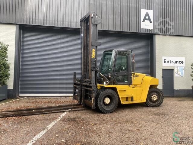 Forklifts Diesel Yale GDP 120 DC 2013 Fork positioner Yale GDP 120 DC