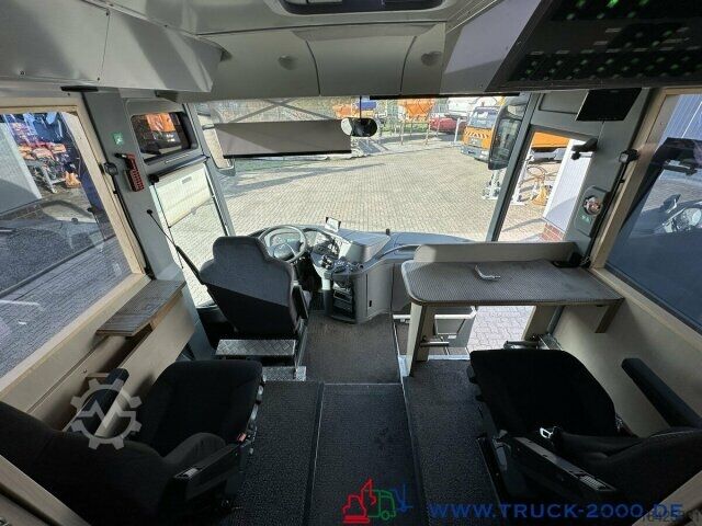 Bus Setra Mercedes Gefangenen prison transporter 15Zellen