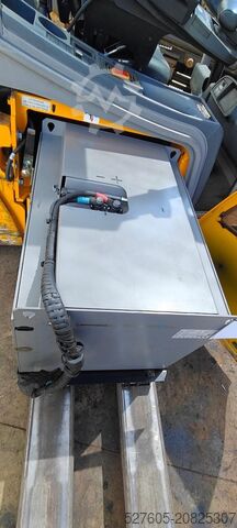 Gabelstapler Jungheinrich EFG 218k 480 DZ Li-Ion