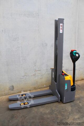 Stapler Jungheinrich EJC M10 154 E LI-ION