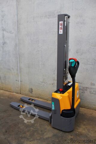 Stapler Jungheinrich EJC M10 154 E LI-ION