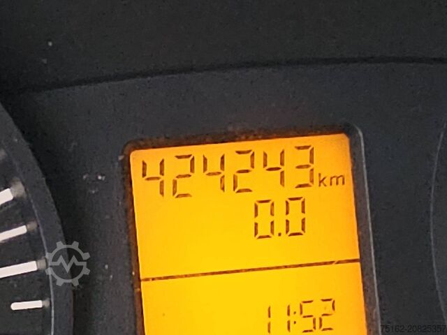 High-roof van MERCEDES-BENZ SPRINTER 316 L2H2 163Pk Euro6 AC!