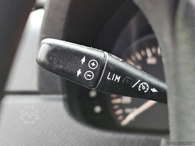 High-roof van MERCEDES-BENZ SPRINTER 316 L2H2 163Pk Euro6 AC!