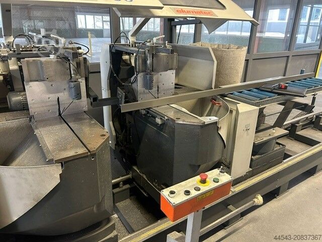 Doppelgehrungssäge Elumatec DG 244/02