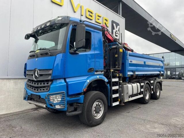 Kipper mit Kran Mercedes-Benz Arocs 3342 *6x6*meegestuurd as*2zijdige kipper*...