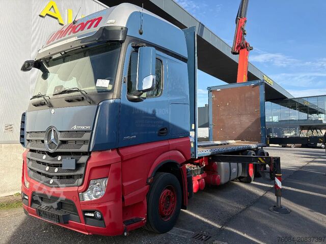 Sliding tarpaulin Mercedes-Benz Actros 2548 6X2 *Palfinger crane*Cruise control...