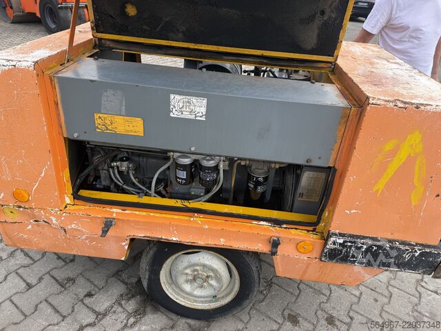 Screw compressor ATLAS Copco XAS60 Baukompressor 9,3 Bar