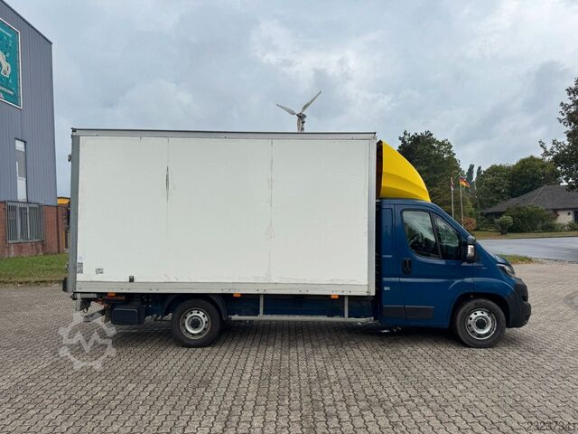 Box van FIAT Ducato koffer mit ladebordwand