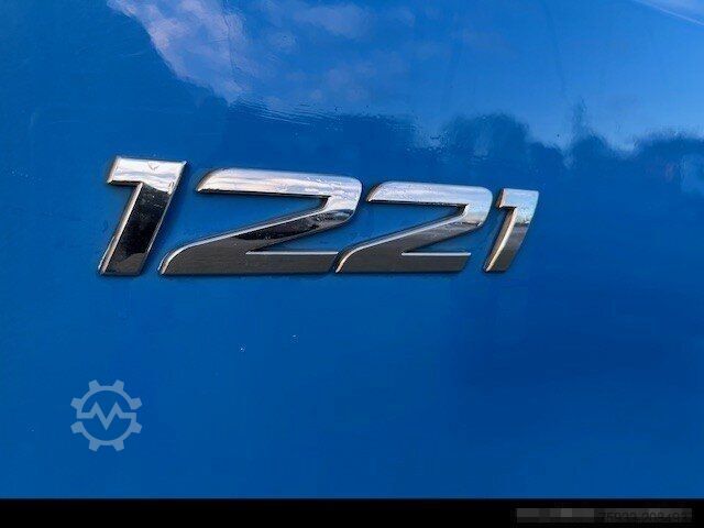 LKW mit Kofferaufbau MERCEDES-BENZ Atego 1221 L Koffer 6,30+LBW 1,5t+Klima+AHK+1.Hd