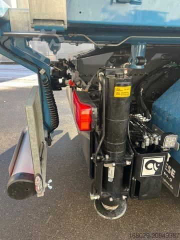 Schwerlast LKW/SZM VOLVO FH 540 8x2 EFFER Kran JIB IQ.1200 HP. E-9