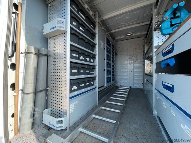 High top van MERCEDES-BENZ Vario 818 D KA/ L2H2/ 7 Sitze/ Diff-Sprerre