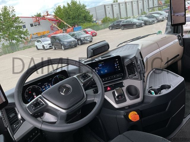 Standard tractor unit Mercedes-Benz eActros 600 LS SoloStar StyleLine SHZ Standklima